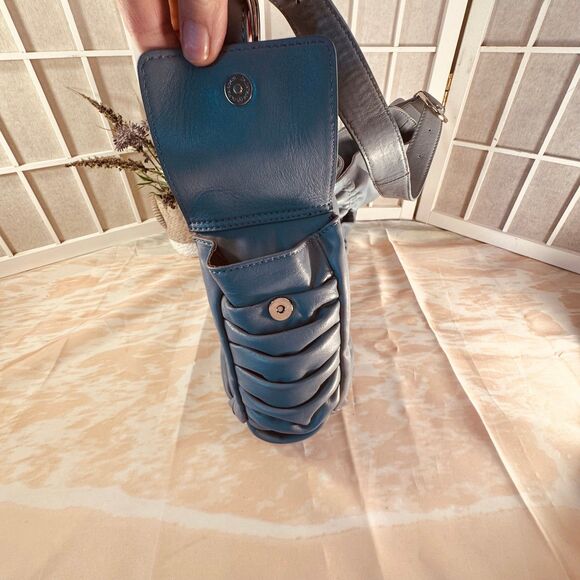 Donald Pliner Shoulder Bag - Picture 11 of 12